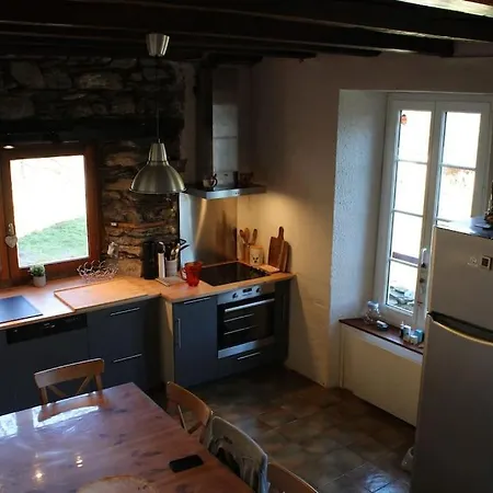 Tres Belle Maison Typique Proche De Saint-lary * Ancizan